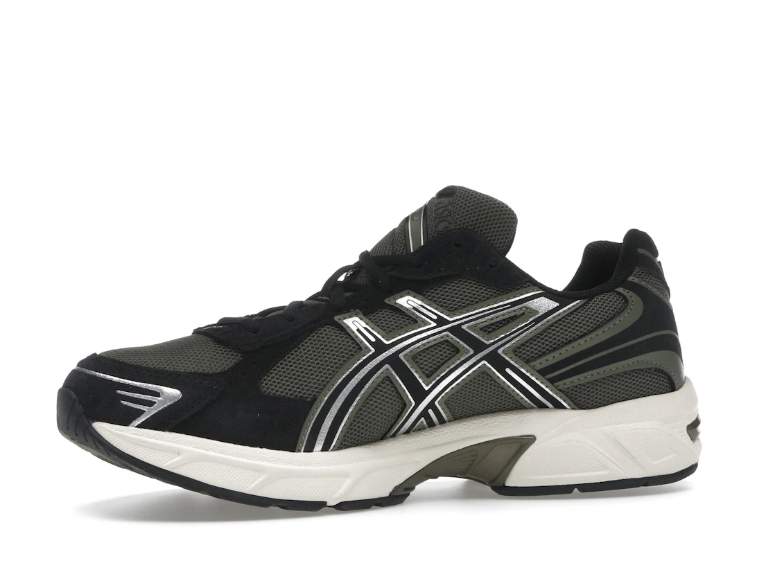 Vue 17 de ASICS Gel-1130 Irvine Black