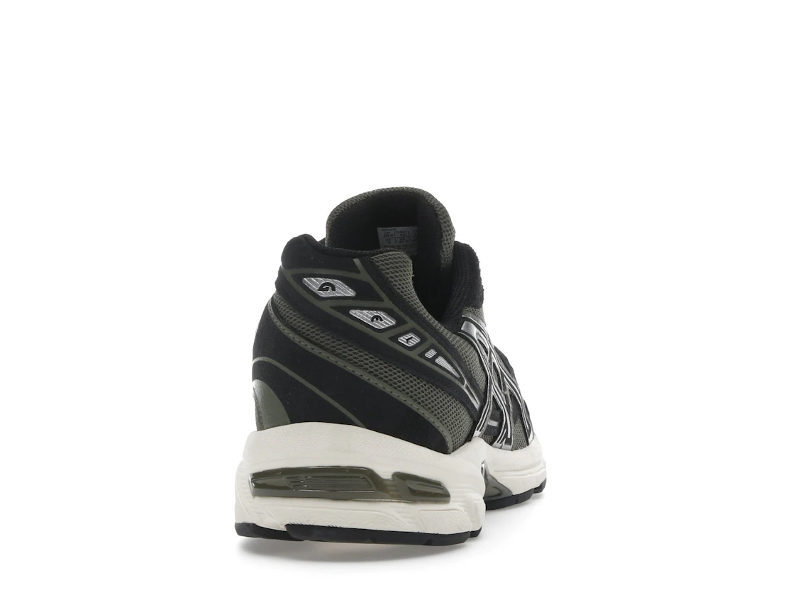 Vue 29 de ASICS Gel-1130 Irvine Black