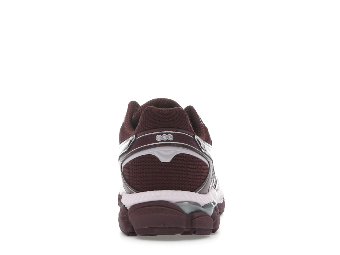 Vue 28 de ASICS Gel-Cumulus 16 Burgundy Pink