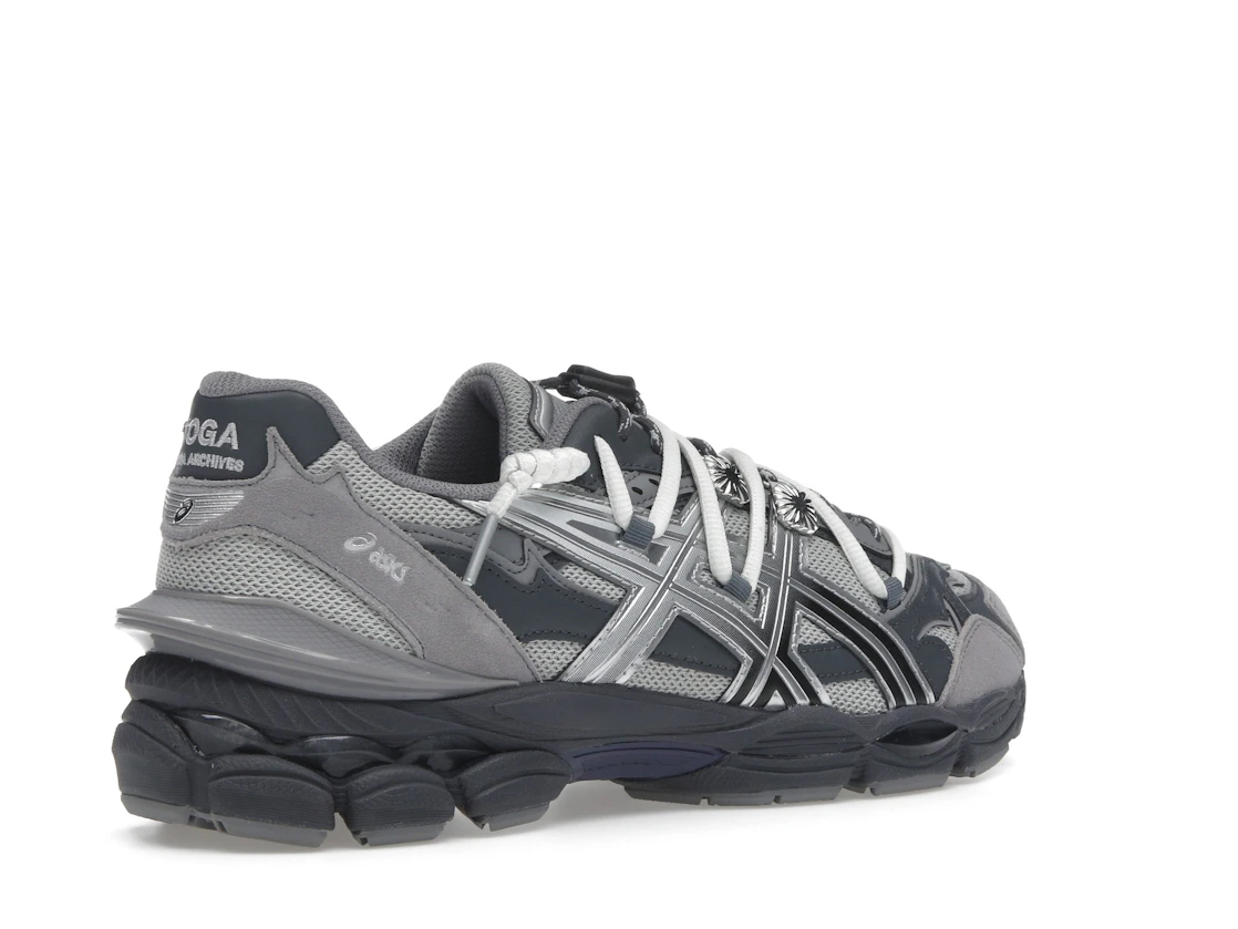 Vue 33 de ASICS Gel-Cumulus 16 TOGA Grey Black Pure Silver