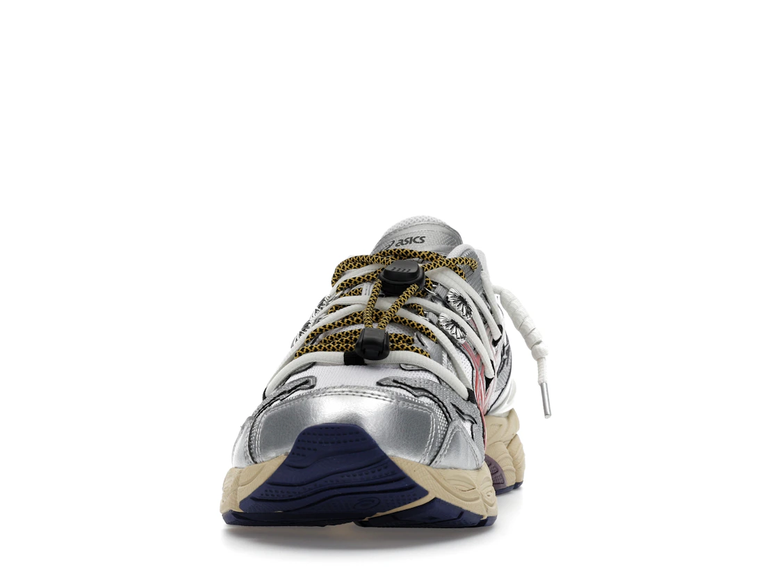 Vue 11 de ASICS Gel-Cumulus 16 TOGA White Red Pure Silver