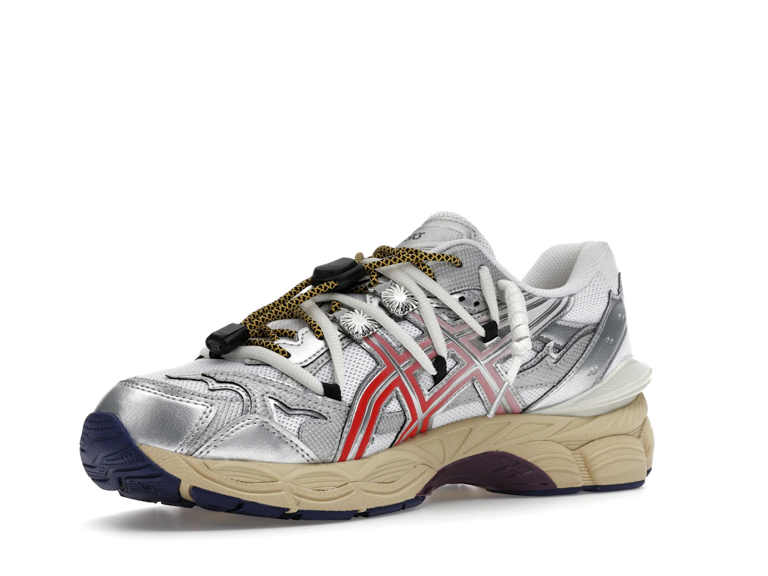 Vue 15 de ASICS Gel-Cumulus 16 TOGA White Red Pure Silver