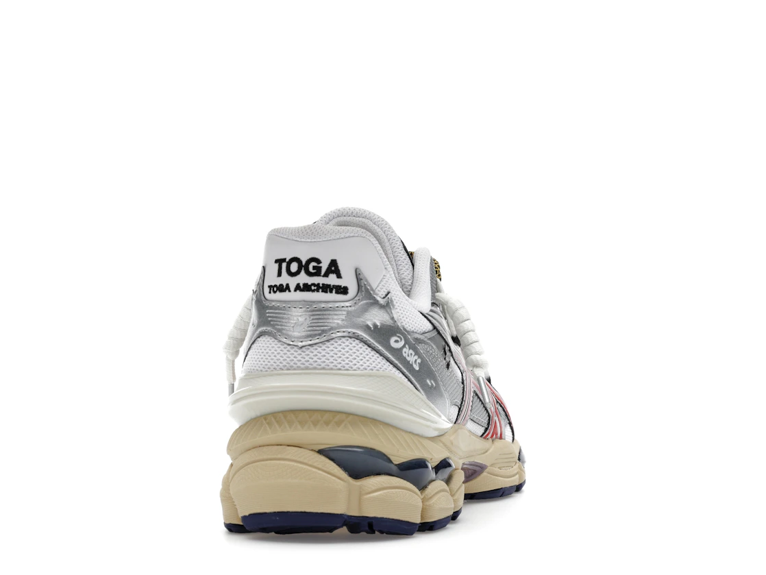 Vue 29 de ASICS Gel-Cumulus 16 TOGA White Red Pure Silver