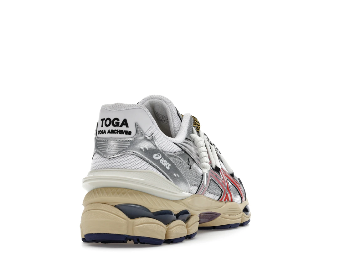Vue 30 de ASICS Gel-Cumulus 16 TOGA White Red Pure Silver