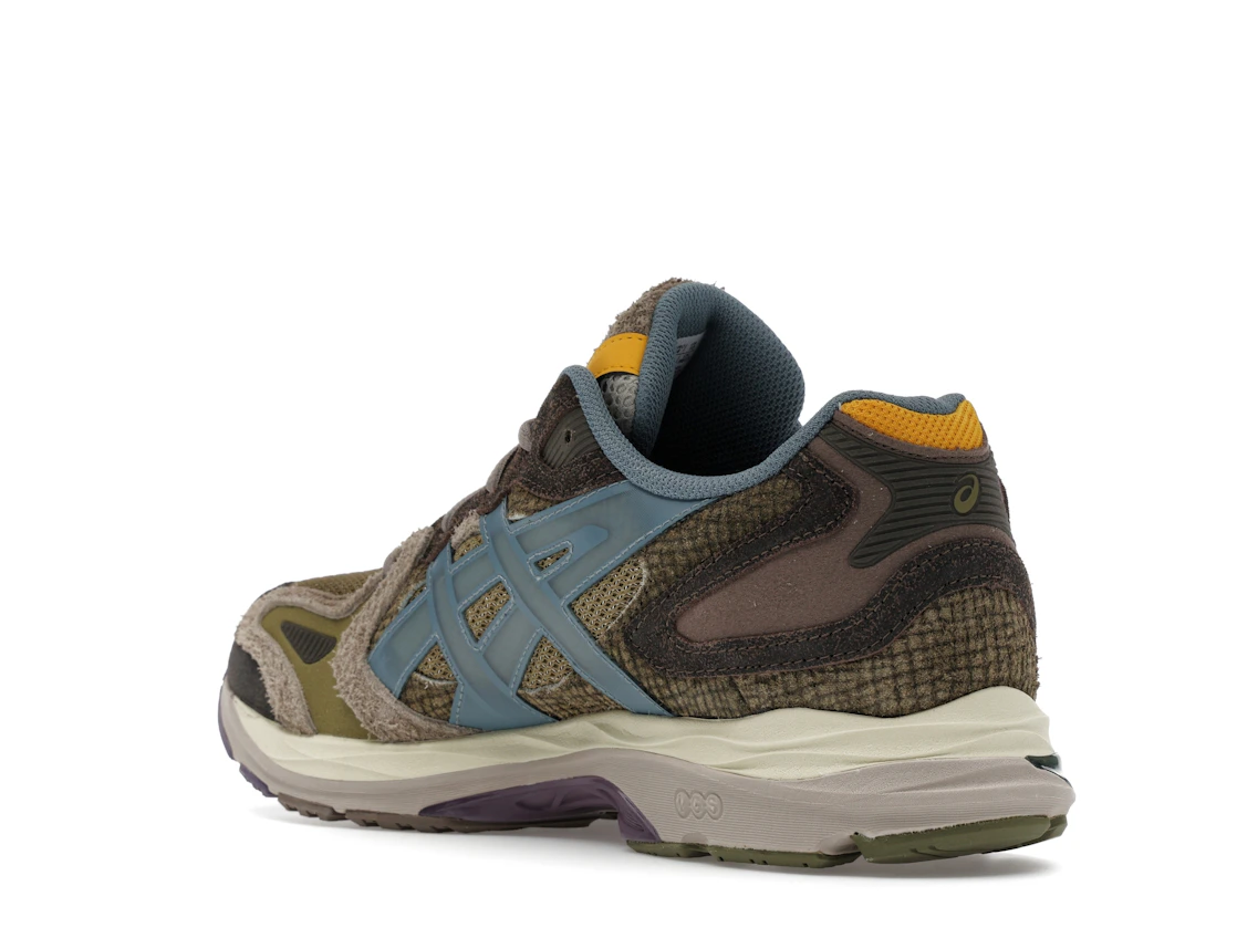 Vue 24 de ASICS Gel-K1011 Sneaker Politics Live Oak