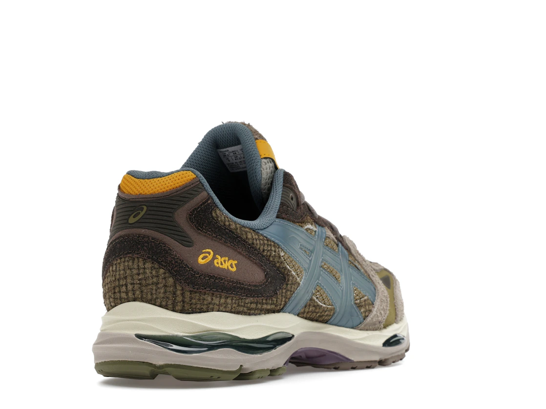 Vue 31 de ASICS Gel-K1011 Sneaker Politics Live Oak