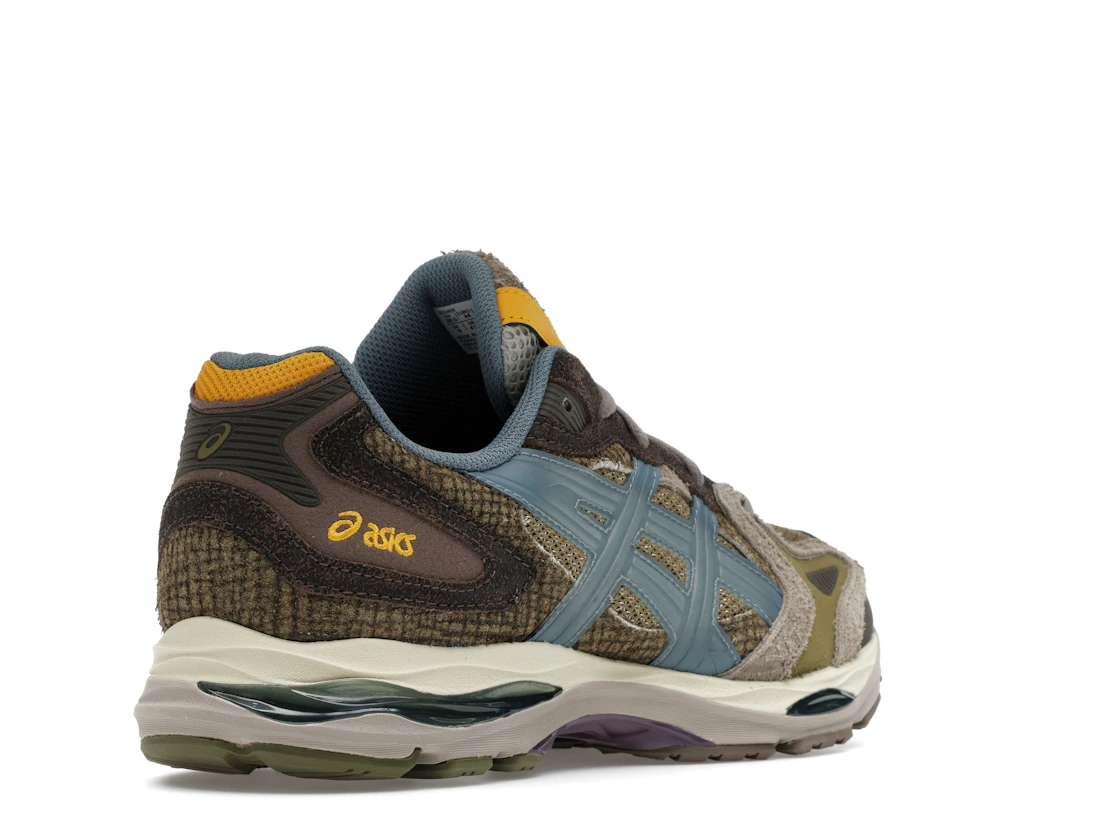 Vue 32 de ASICS Gel-K1011 Sneaker Politics Live Oak