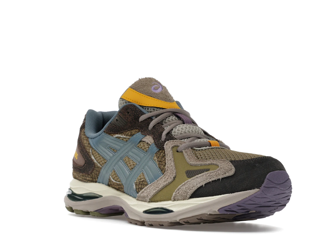 Vue 6 de ASICS Gel-K1011 Sneaker Politics Live Oak
