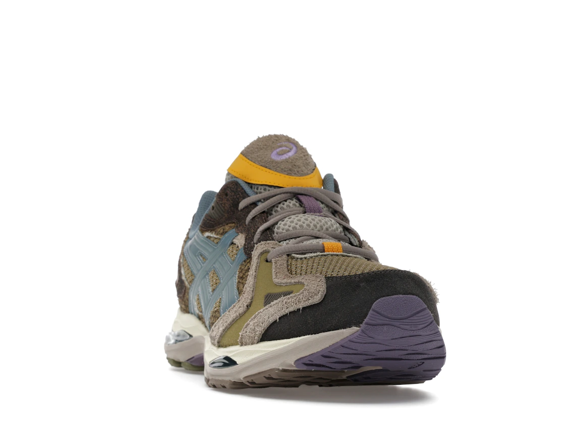 Vue 8 de ASICS Gel-K1011 Sneaker Politics Live Oak