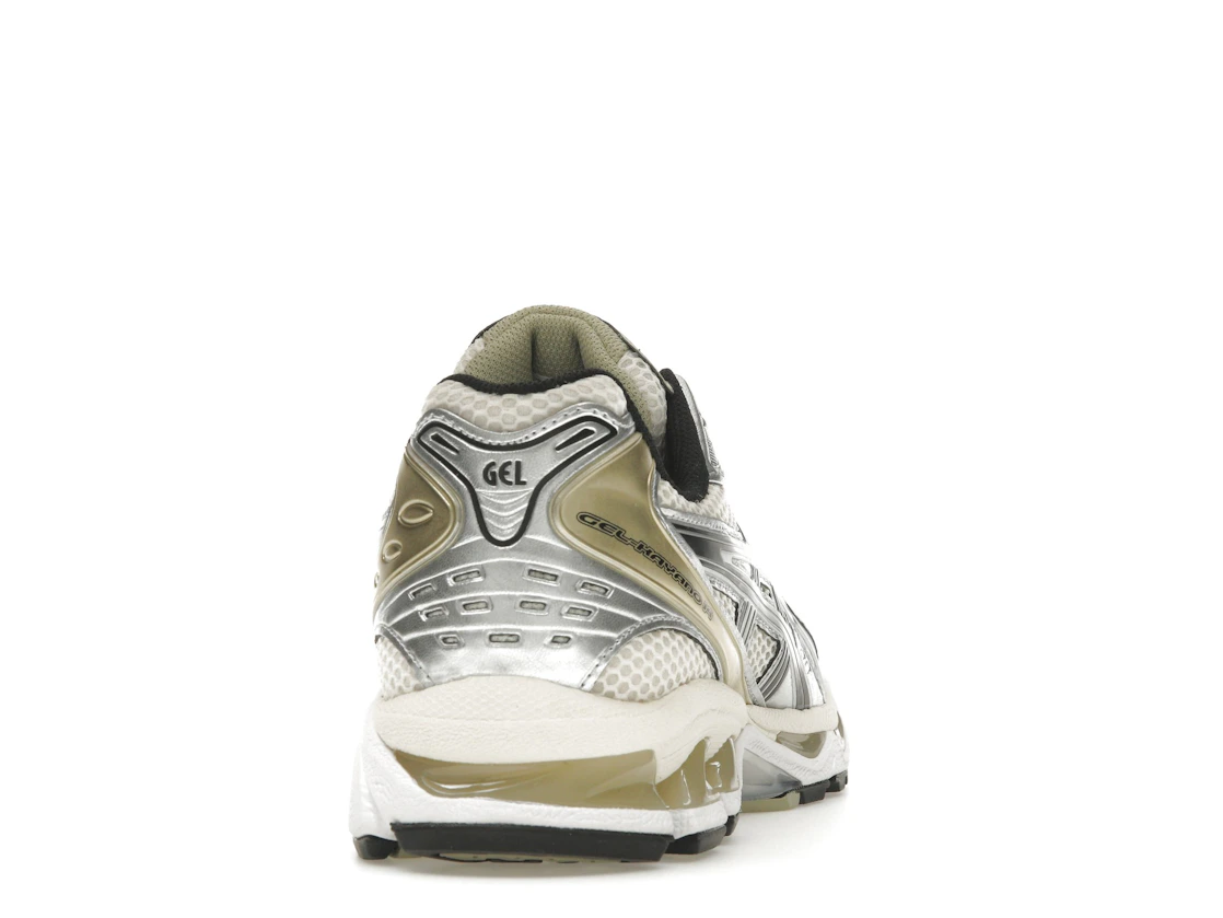 Vue 29 de ASICS Gel-Kayano 14 Birch Pure Silver