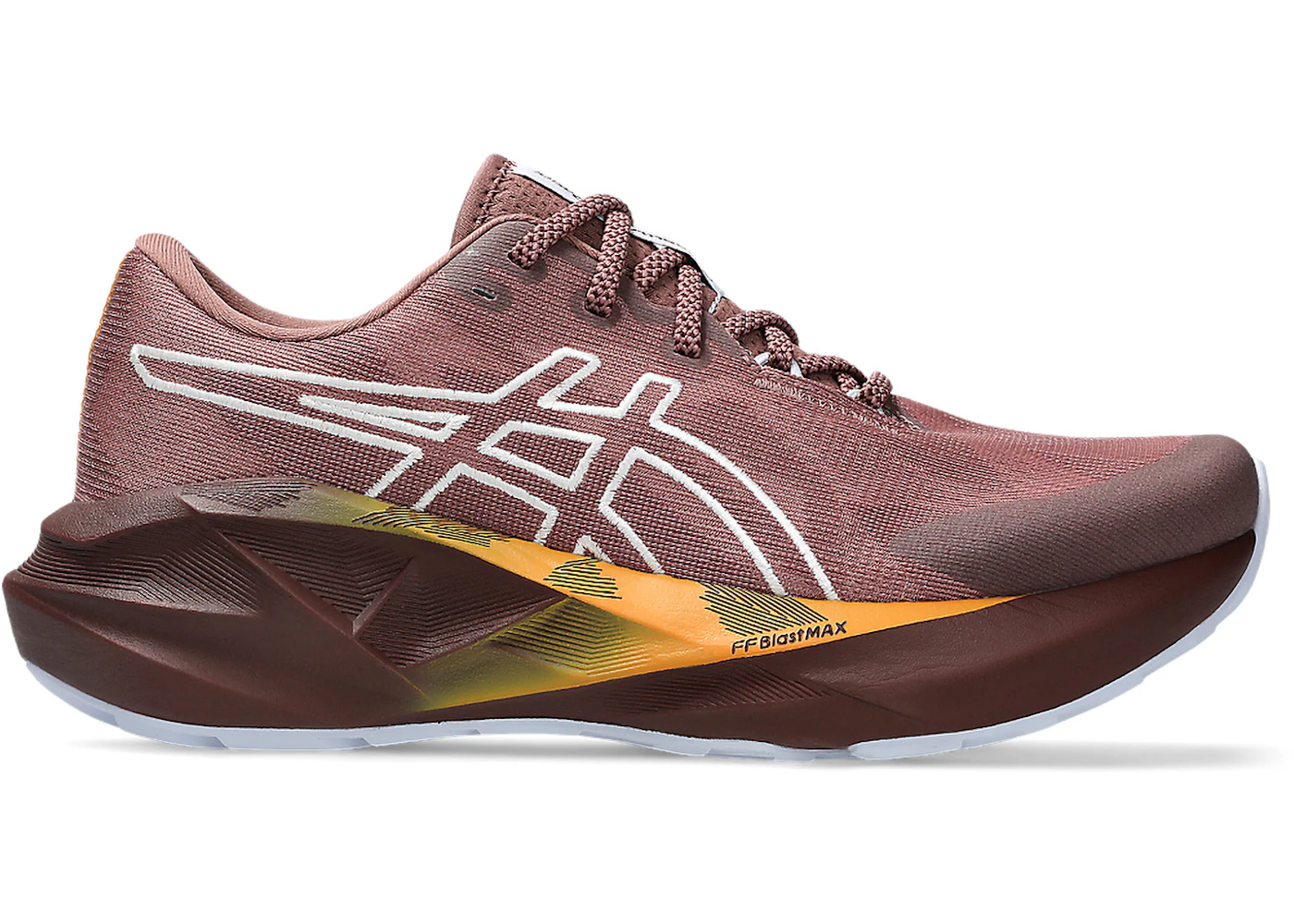 ASICS Novablast 5 TR Nature Bathing Rubble Red 