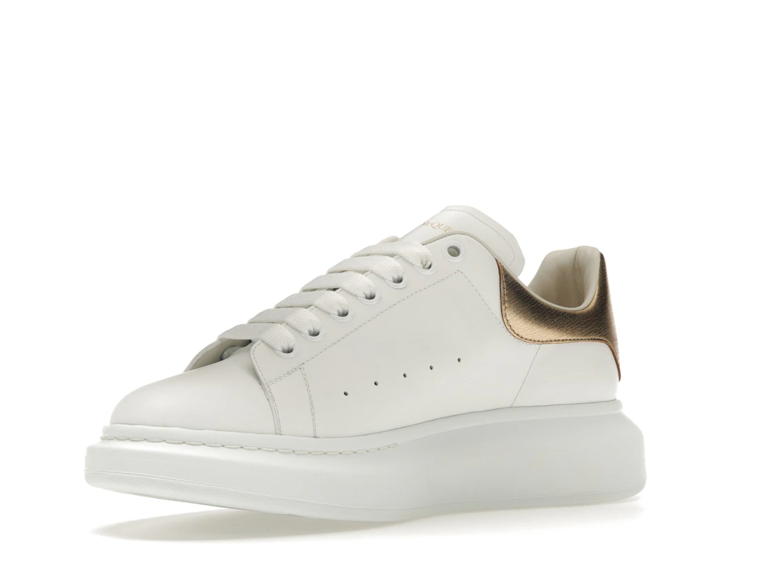Vue 15 de Alexander McQueen Oversized Light Gold