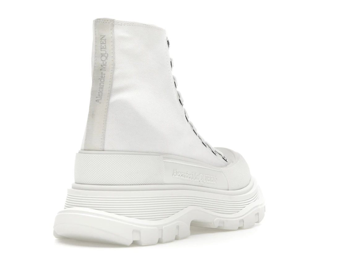 Vue 31 de Alexander McQueen Tread Slick Boot Canvas White White 