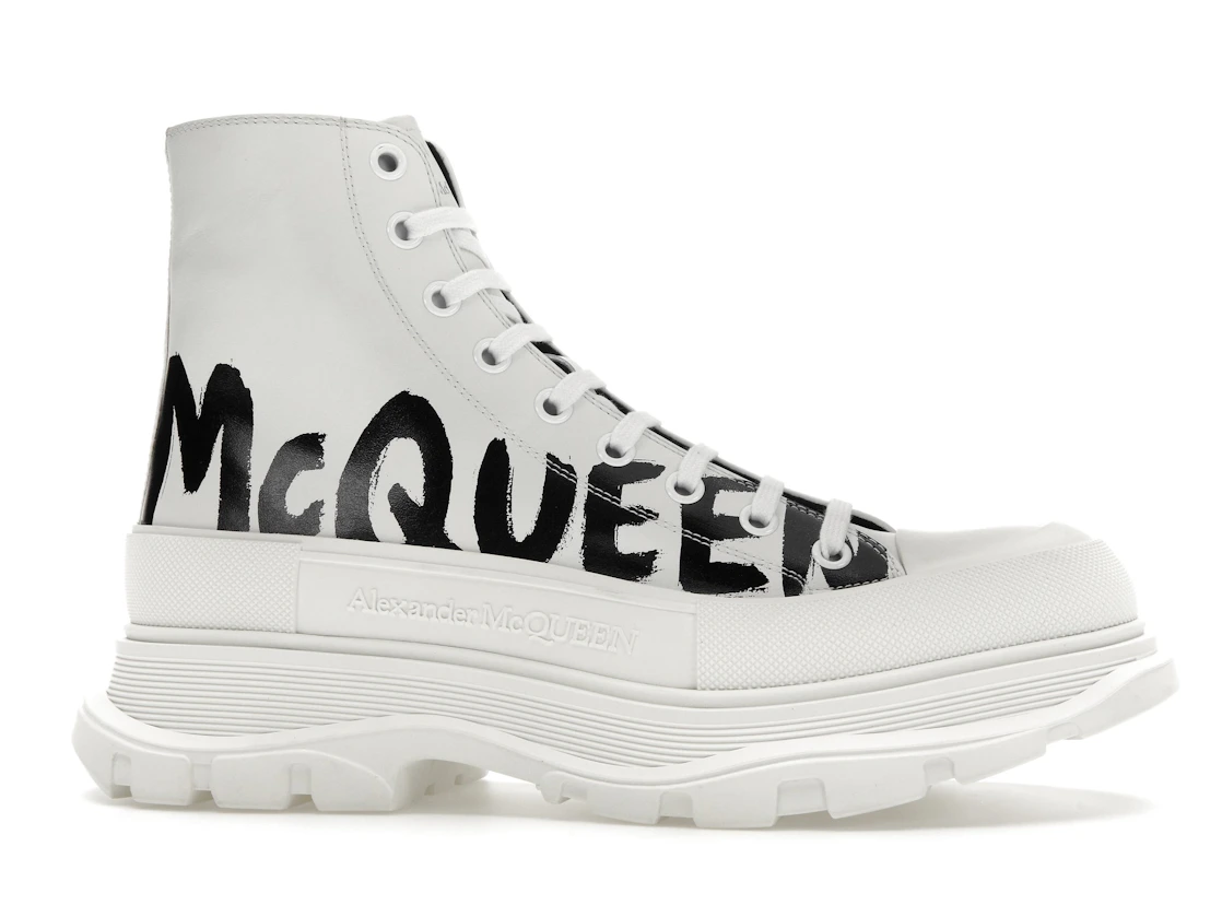 Vue 2 de Alexander McQueen Tread Slick Boot Graffiti Optic White