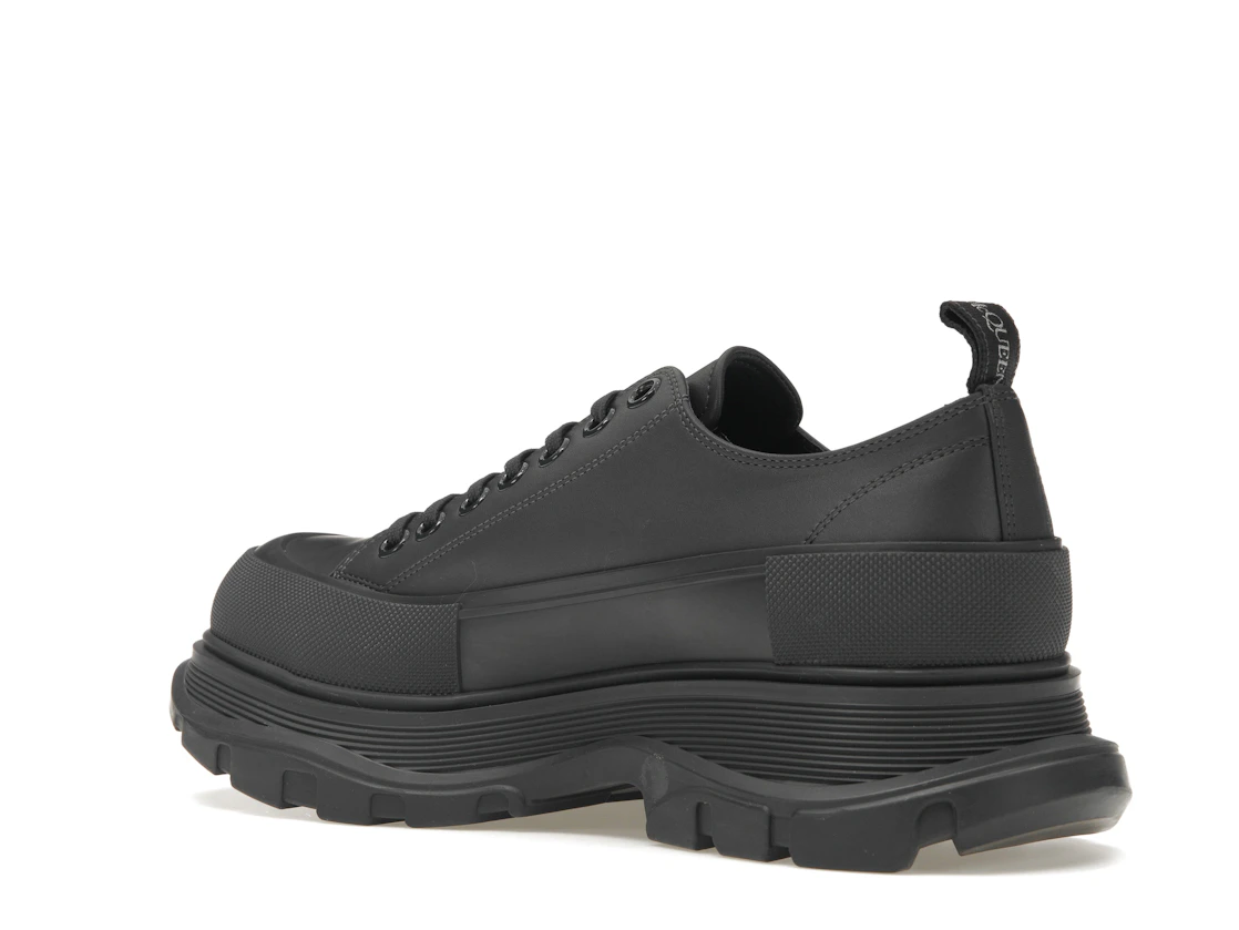 Vue 23 de Alexander McQueen Tread Slick Low Lace Up Leather Grey