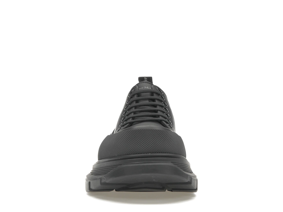 Vue 10 de Alexander McQueen Tread Slick Low Lace Up Leather Grey