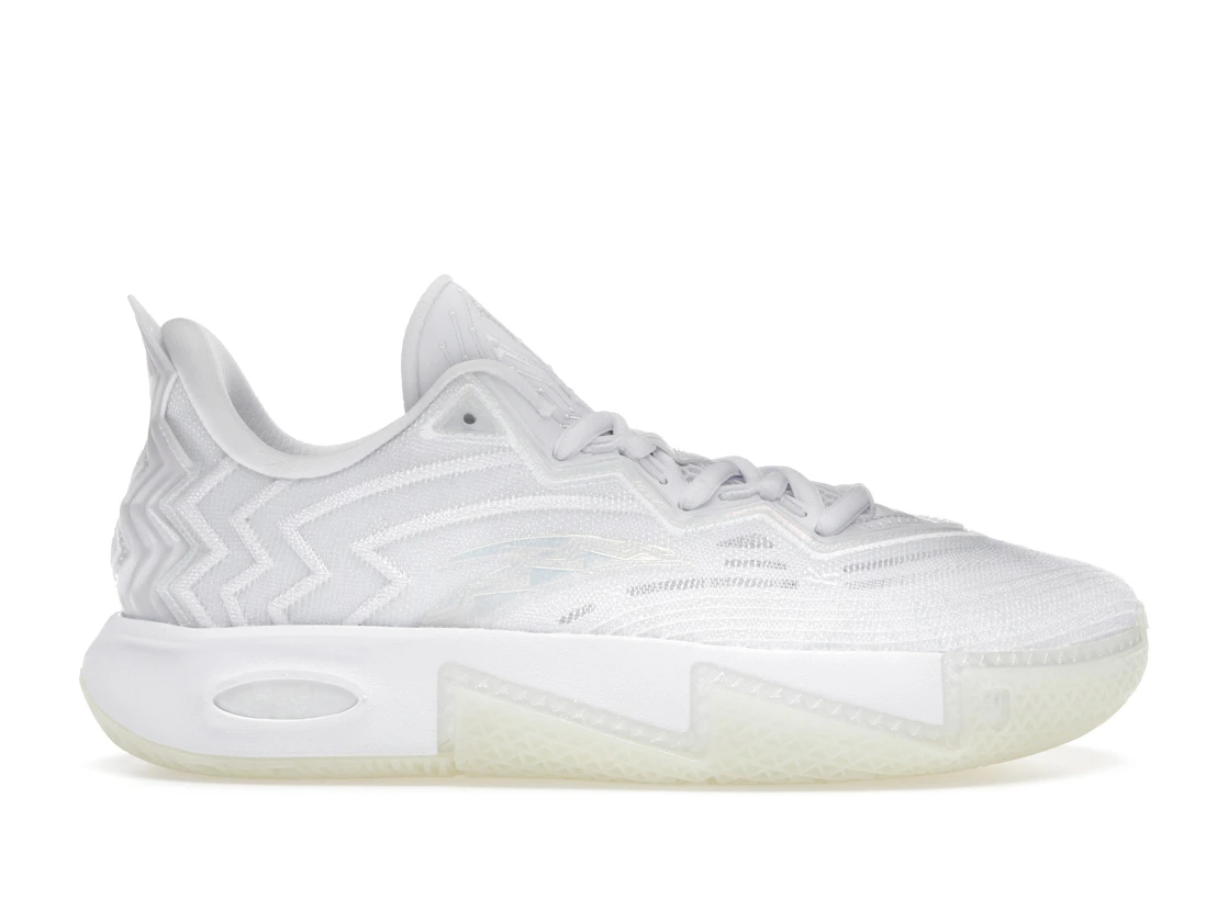Vue 1 de Anta Kai 2 White Phantom