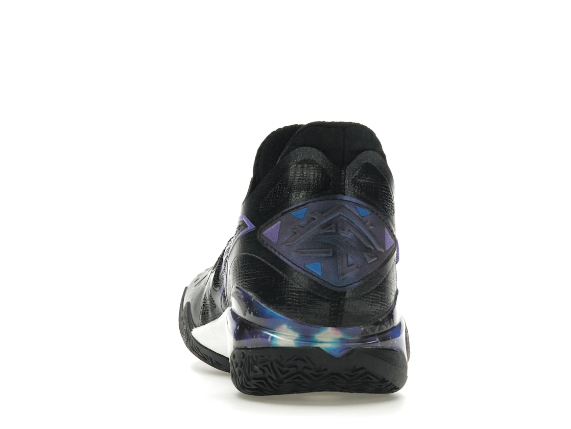 Vue 27 de Anta Shock Wave 5 Kyrie Irving Dark Matter