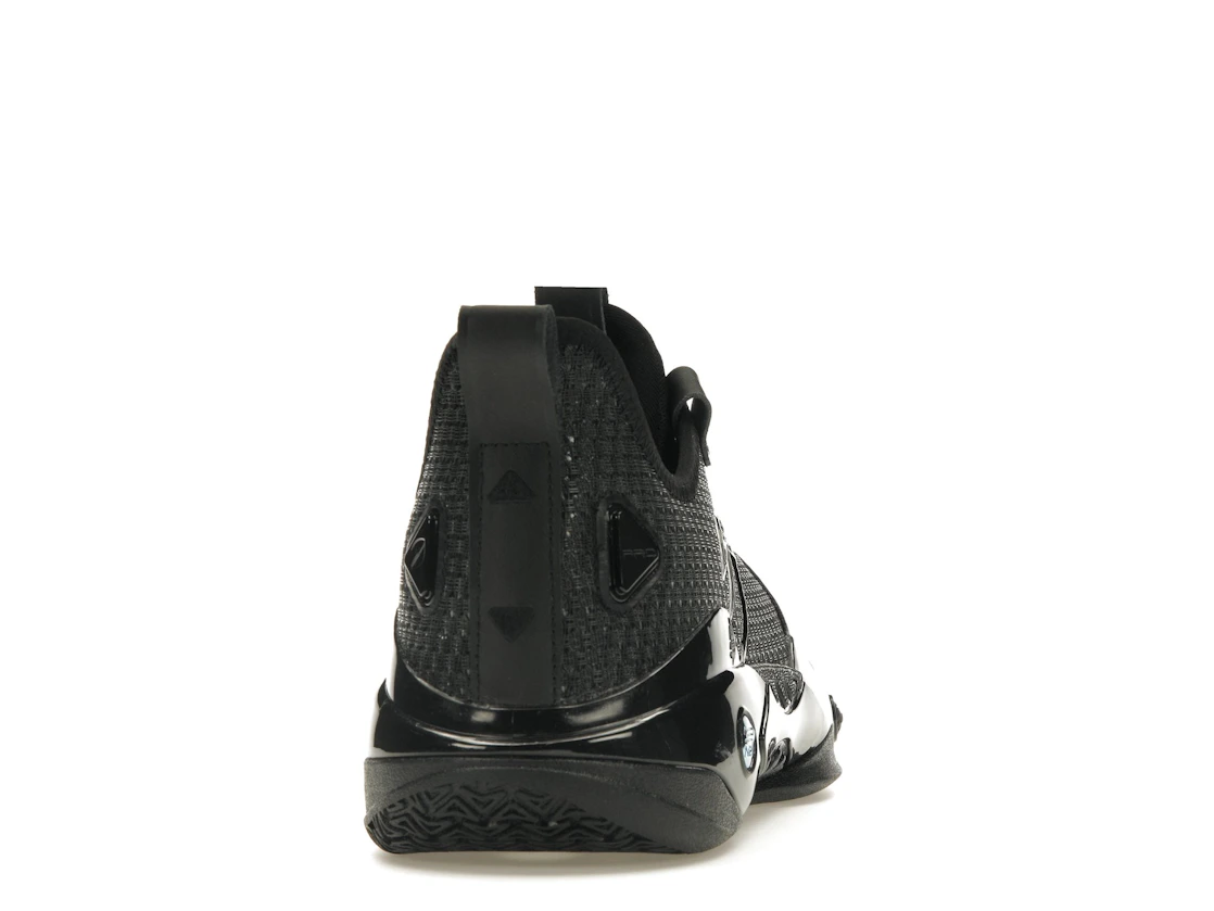 Vue 29 de Anta Shock Wave 5 Pro Kyrie Irving Black Knight