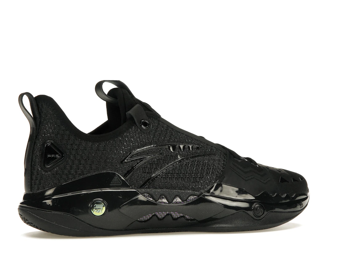 Vue 35 de Anta Shock Wave 5 Pro Kyrie Irving Black Knight