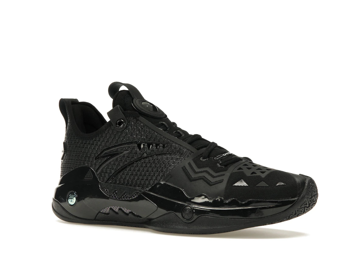 Vue 5 de Anta Shock Wave 5 Pro Kyrie Irving Black Knight