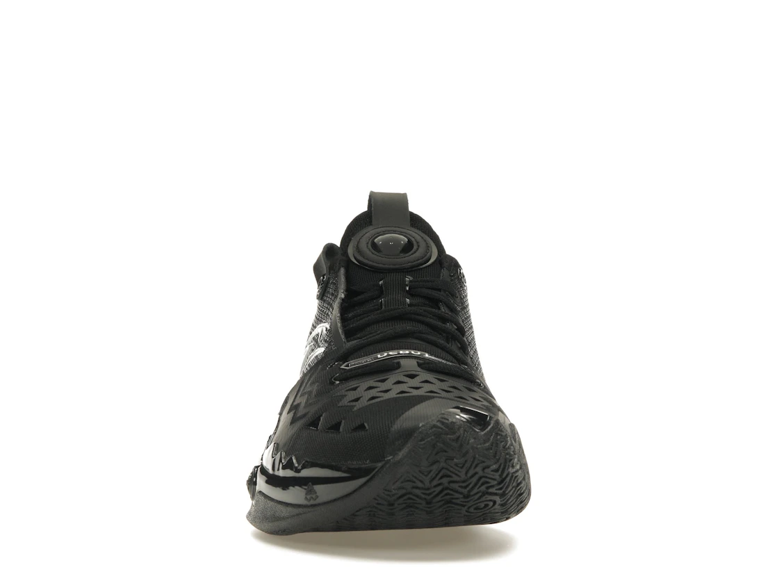 Vue 10 de Anta Shock Wave 5 Pro Kyrie Irving Black Knight