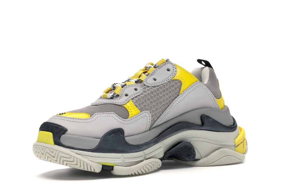 Vue 15 de Balenciaga Triple S Grey Yellow 