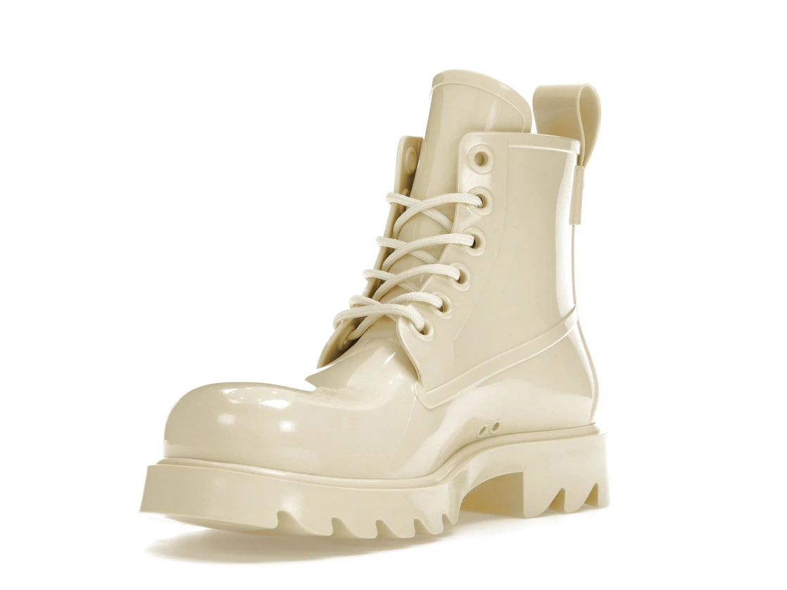 Vue 14 de Bottega Veneta Stride Lace-Up Ankle Boot Beige 