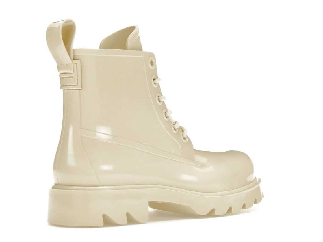 Vue 33 de Bottega Veneta Stride Lace-Up Ankle Boot Beige 