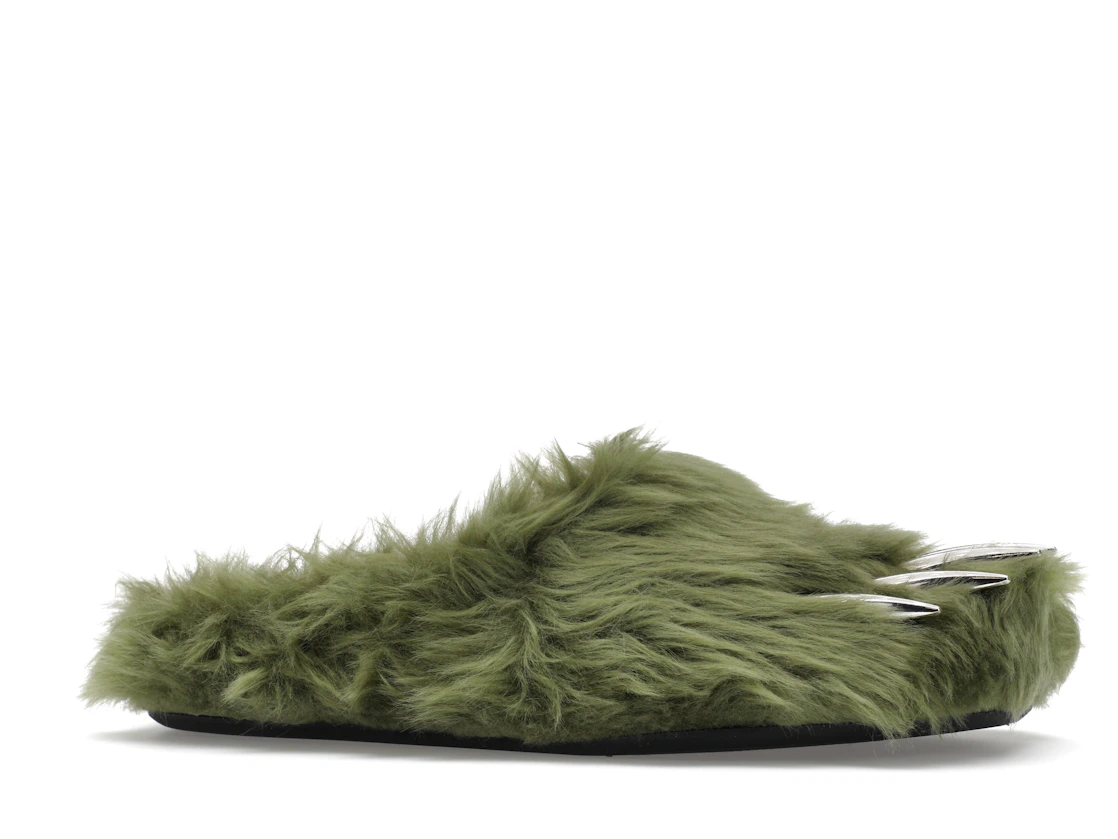 Vue 3 de Bravest Studios Bear Claw Mule Green