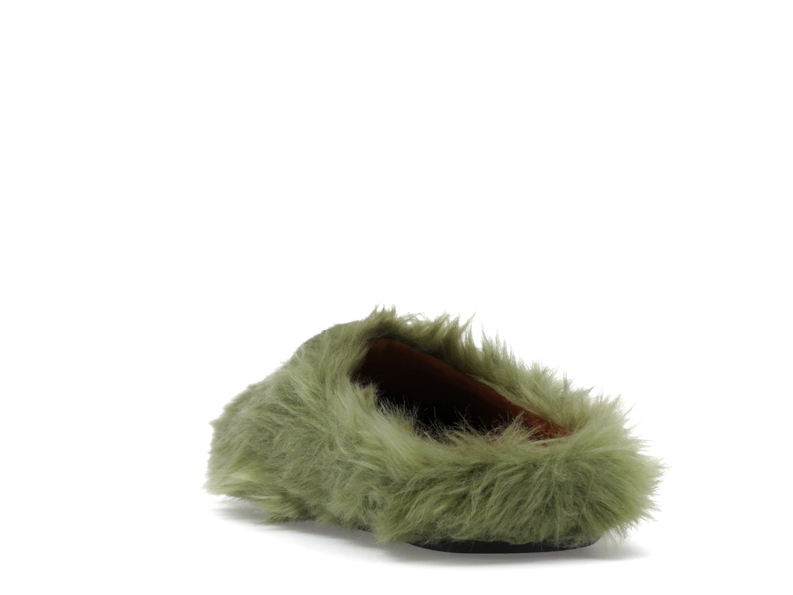 Vue 26 de Bravest Studios Bear Claw Mule Green