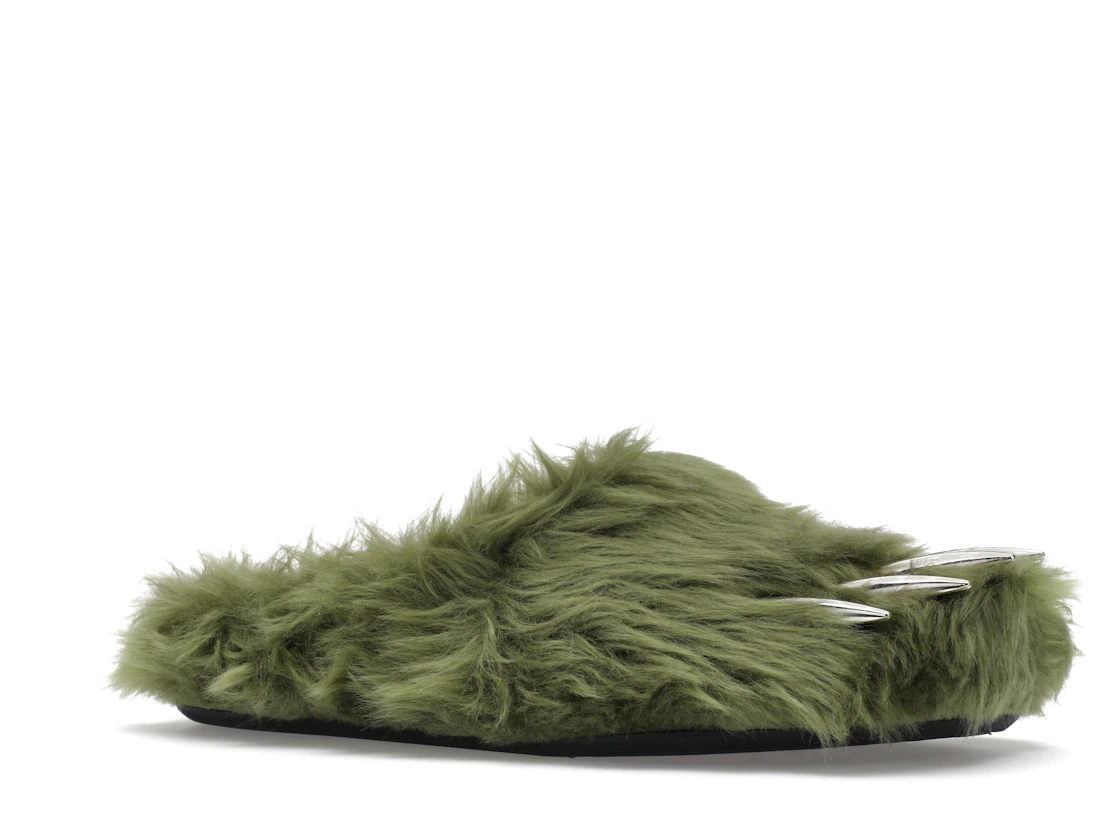 Vue 4 de Bravest Studios Bear Claw Mule Green