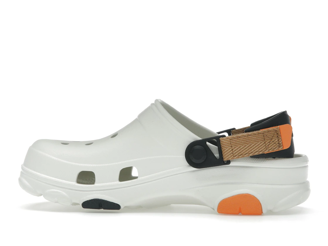 Vue 20 de Crocs Classic All-Terrain Clog White Orange