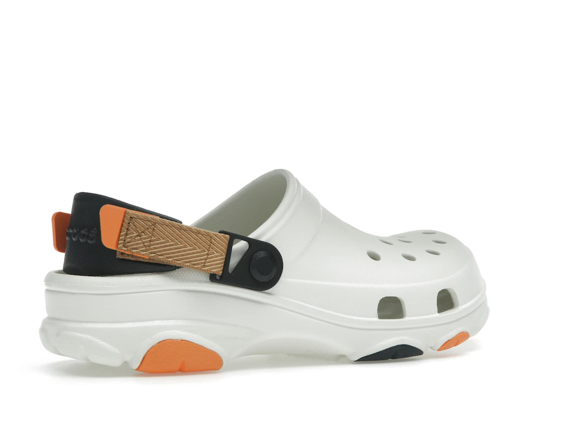 Vue 34 de Crocs Classic All-Terrain Clog White Orange