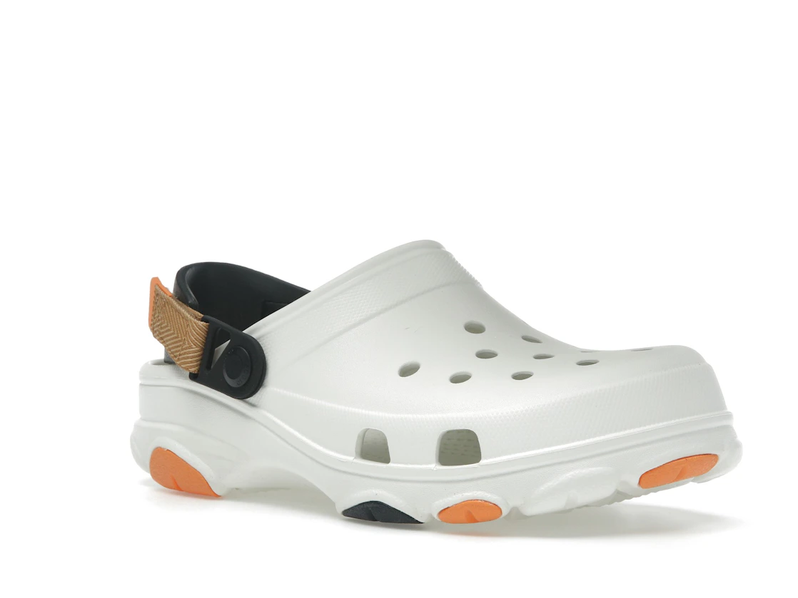 Vue 5 de Crocs Classic All-Terrain Clog White Orange