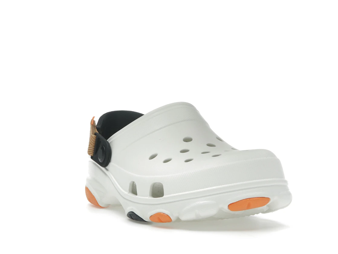 Vue 7 de Crocs Classic All-Terrain Clog White Orange