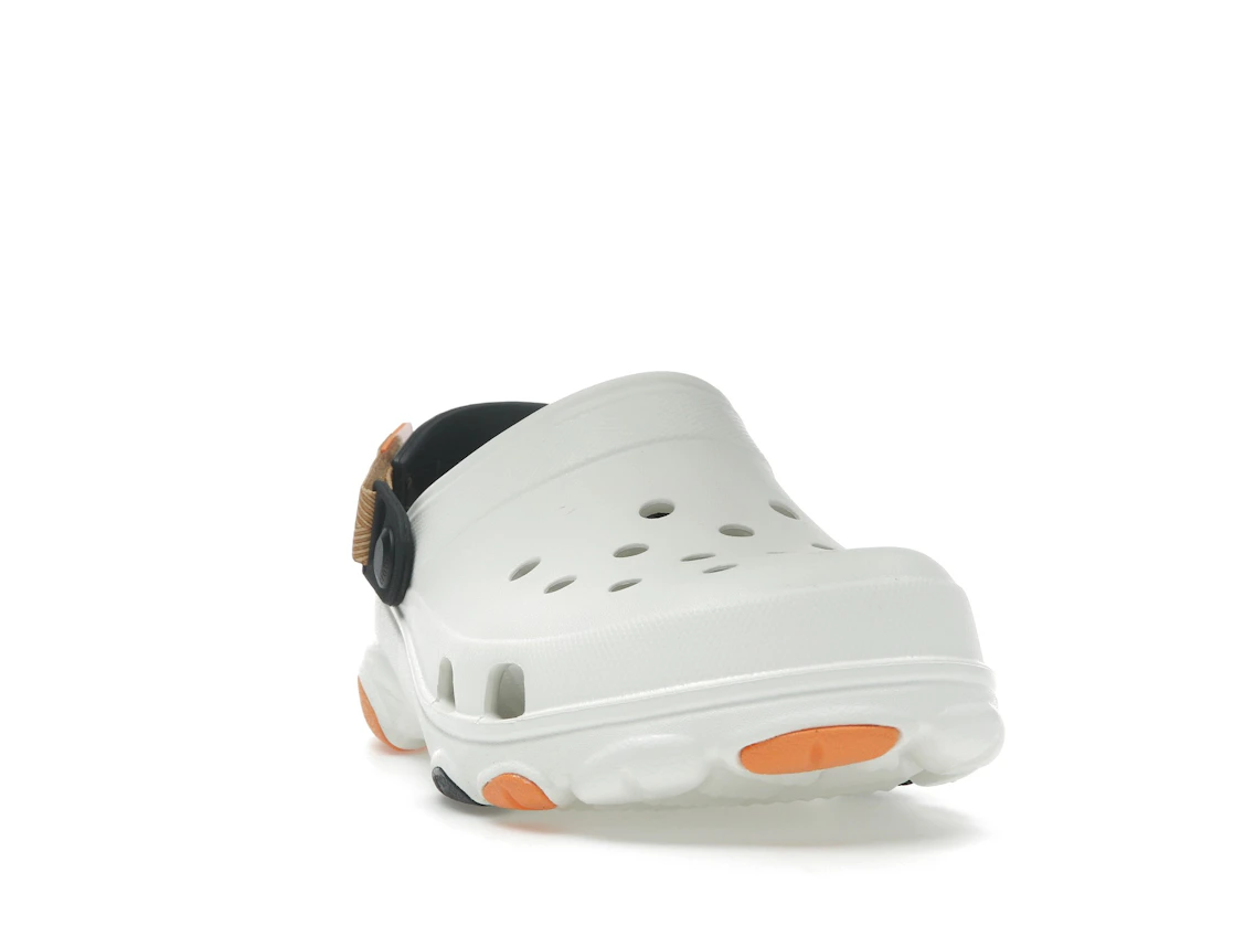 Vue 8 de Crocs Classic All-Terrain Clog White Orange
