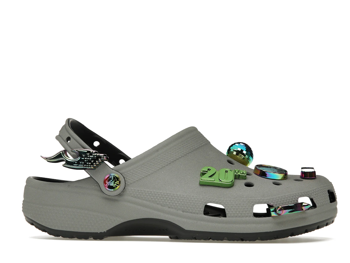 Vue 2 de Crocs Classic Clog Croc Day (2022)