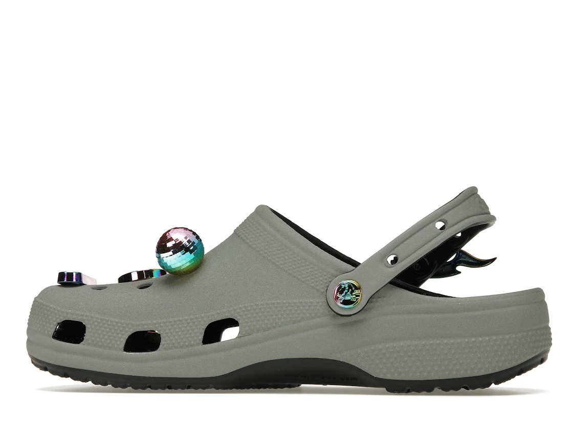 Vue 20 de Crocs Classic Clog Croc Day (2022)