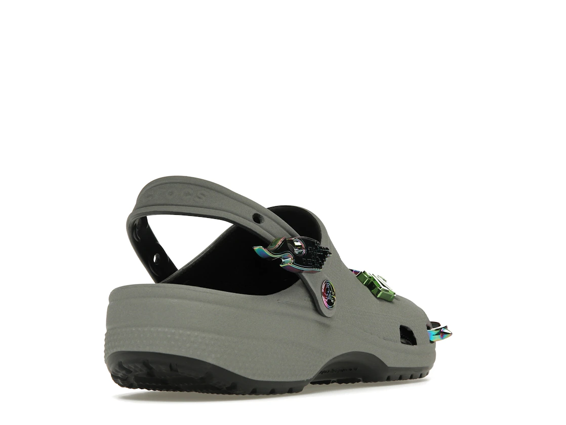 Vue 31 de Crocs Classic Clog Croc Day (2022)