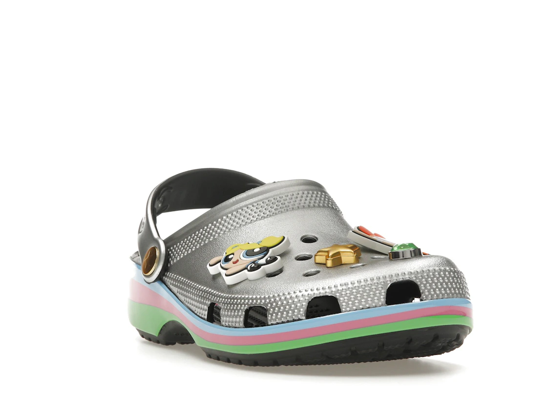 Vue 7 de Crocs Classic Clog The Powerpuff Girls