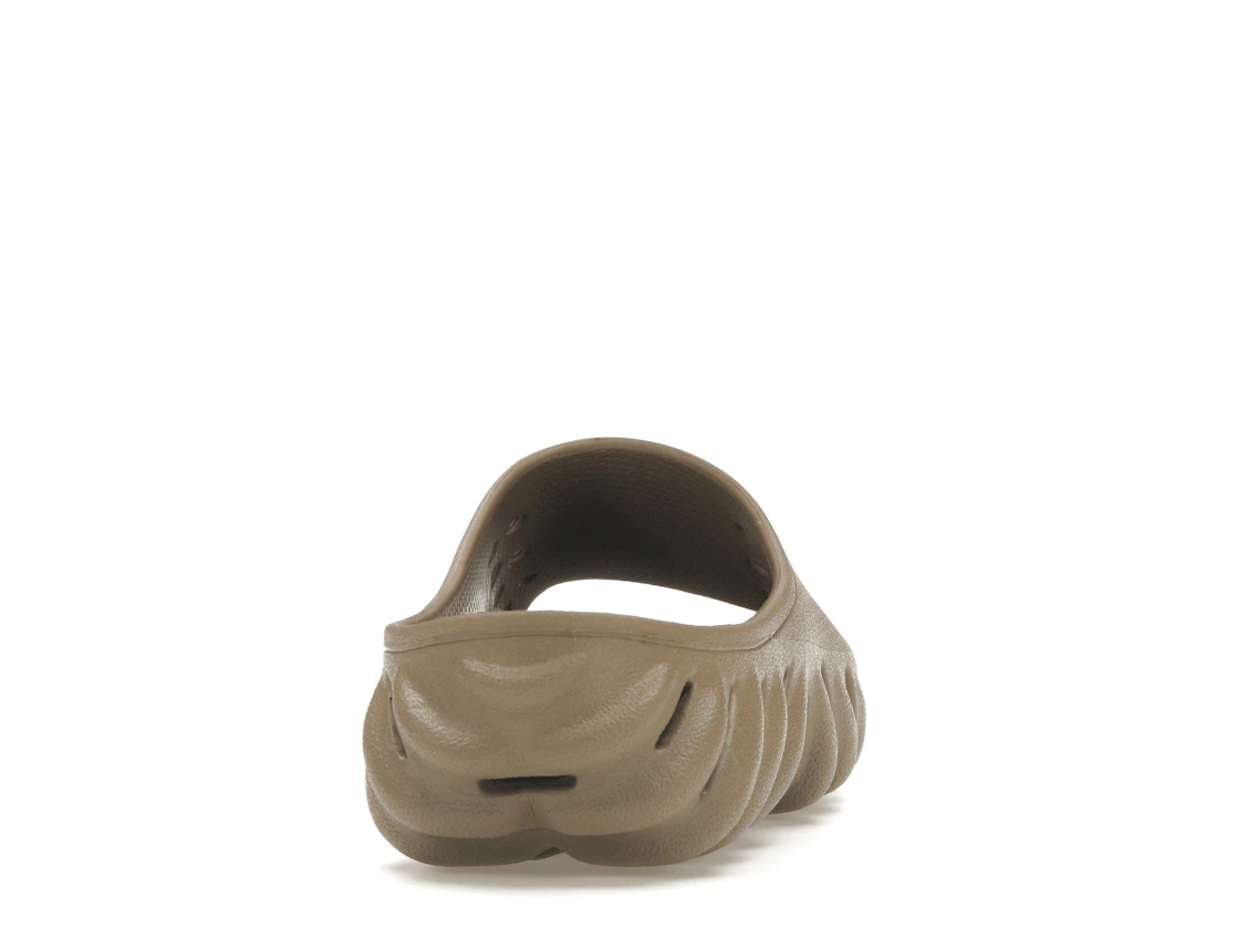 Vue 29 de Crocs Echo Slide Tumbleweed