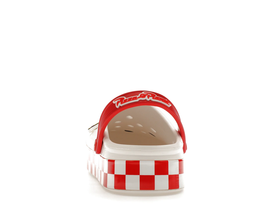 Vue 27 de Crocs Off Court Clog Toy Story Pizza Planet