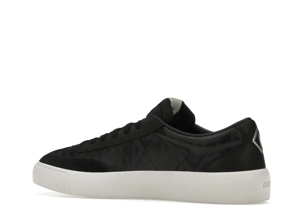 Vue 22 de Dior B101 Black CD Diamond Nubuck Calfskin