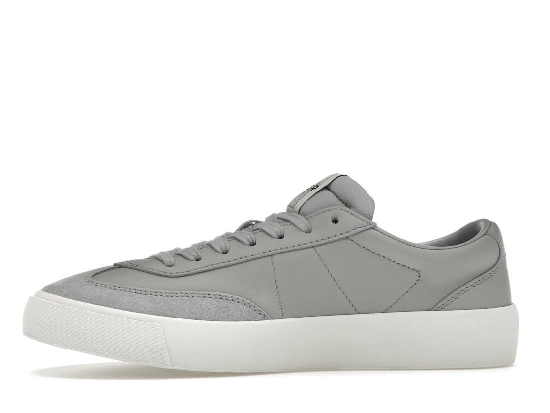 Vue 18 de Dior B101 Gray Gray White
