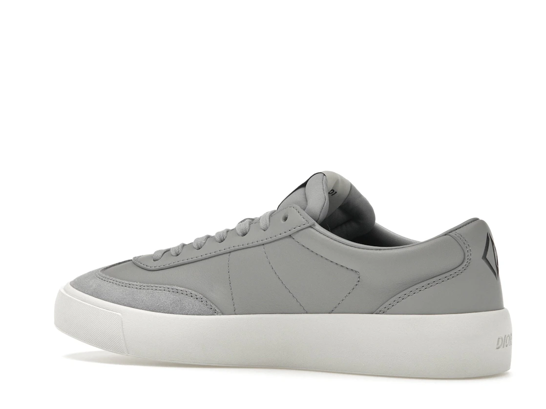 Vue 22 de Dior B101 Gray Gray White