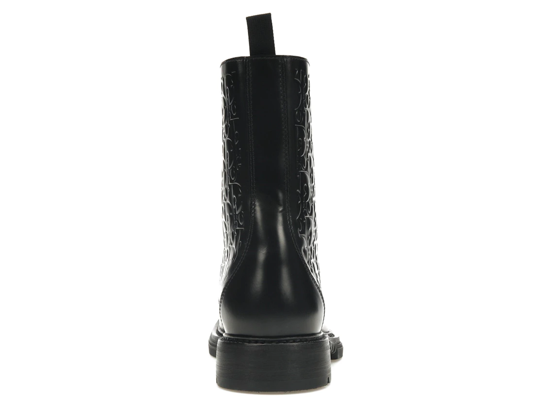 Vue 28 de Dior Explorer 2 Boots Black Dior Oblique Embossed