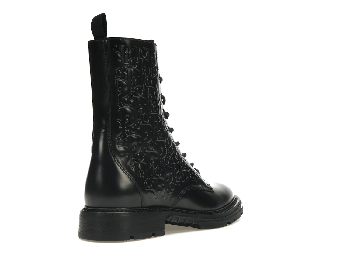 Vue 32 de Dior Explorer 2 Boots Black Dior Oblique Embossed