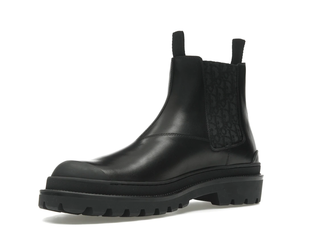 Vue 15 de Dior Explorer Chelsea Boot Black Black Dior Oblique Motif