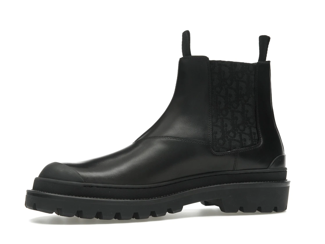 Vue 17 de Dior Explorer Chelsea Boot Black Black Dior Oblique Motif